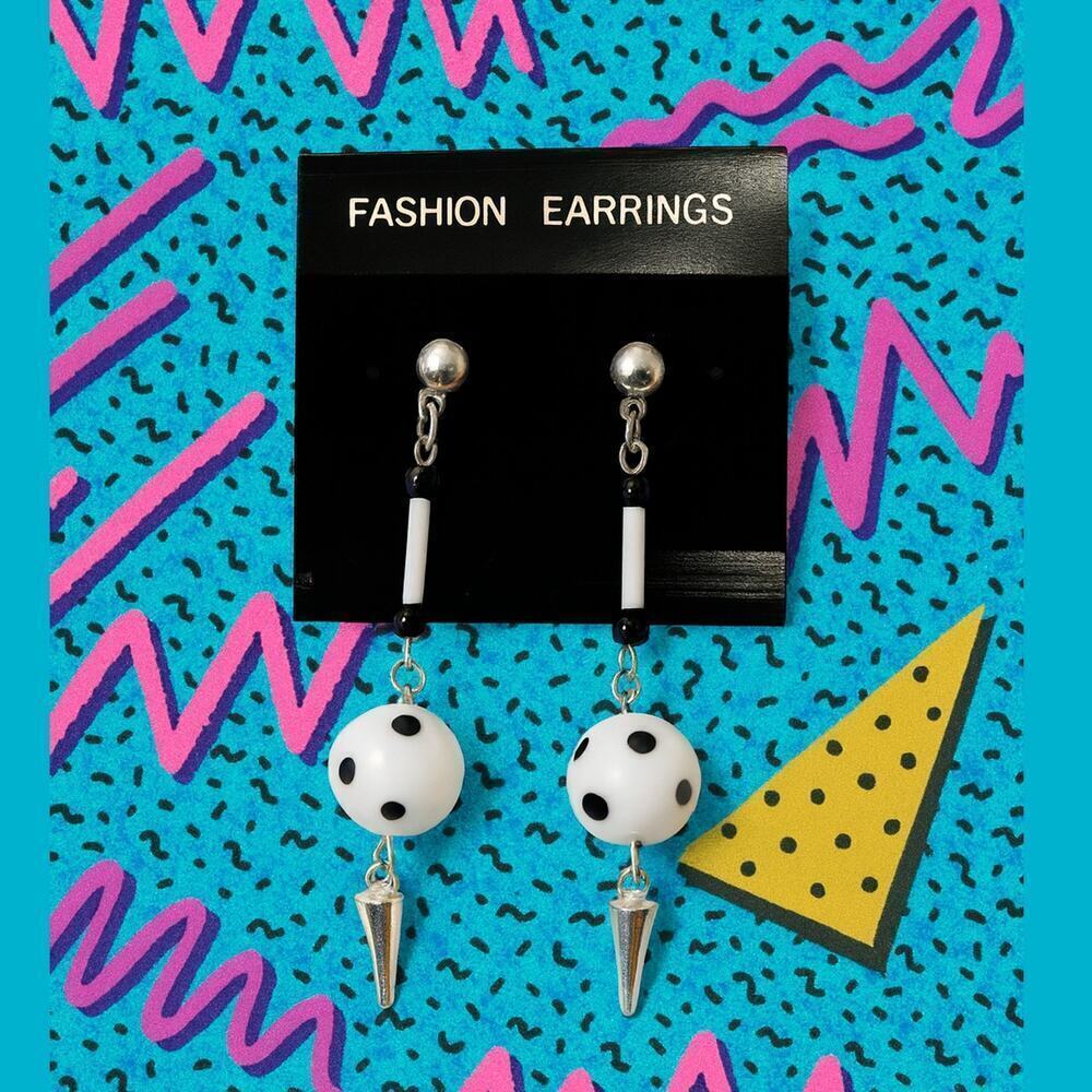 Vintage 80s Black & White Polka Dot Dangle Earrings New Wave Style NWT – Hey Viv